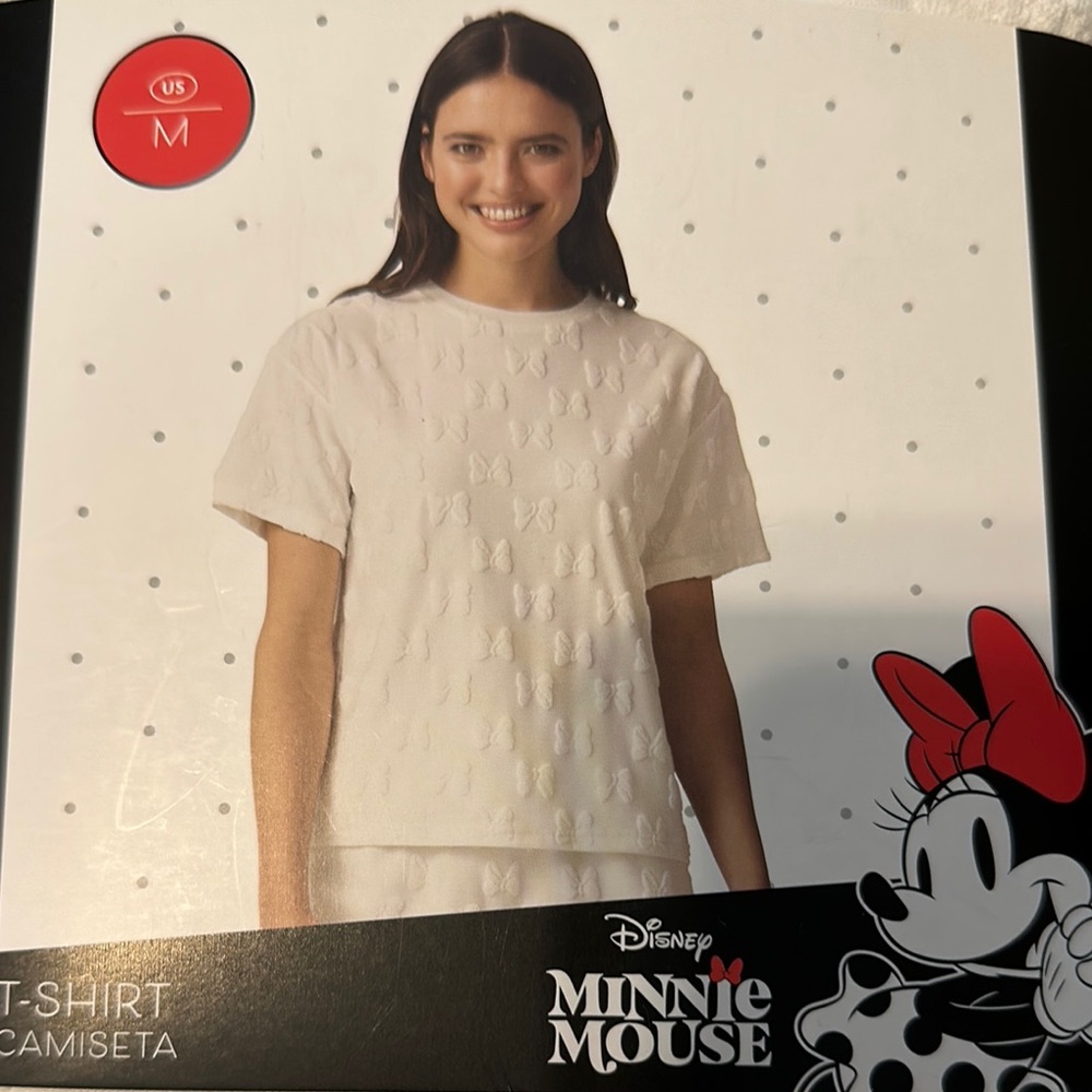 NWT Disney Minnie Mouse WHITE Tee r